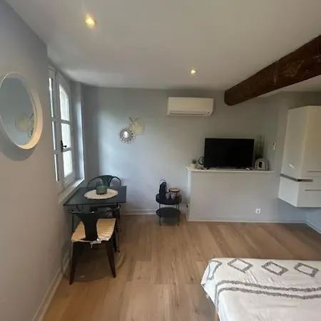 Appartement Le Forum N3 Centre *